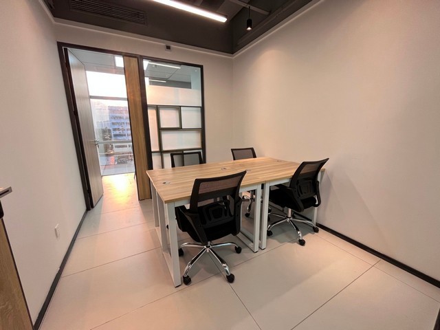 电动三通氩气减压阀