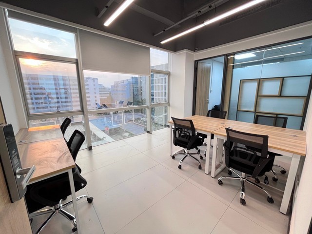 奉贤区奶油色窗帘设计